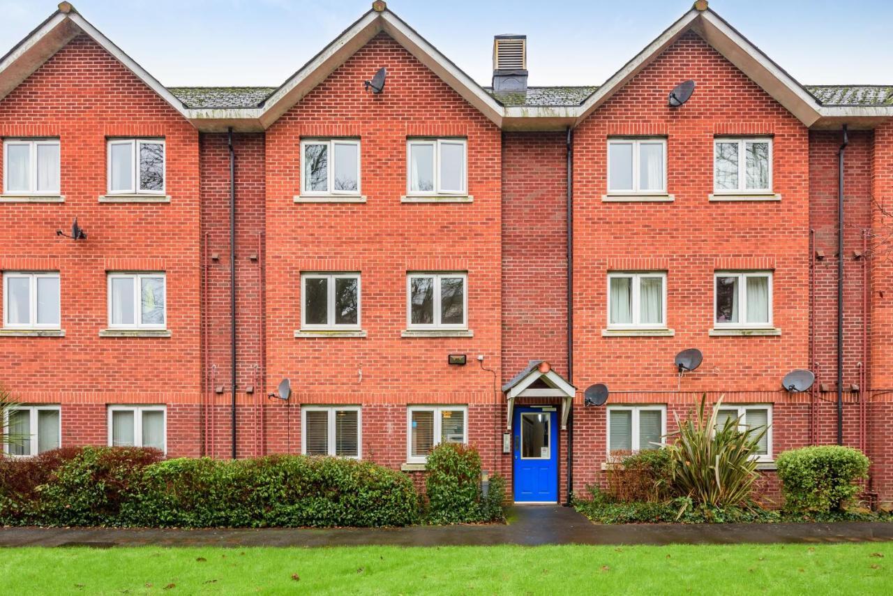 Stylish 2 Bedroom Apartment, Central Exeter, Parking On Site Exterior photo